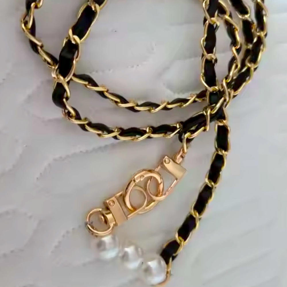 Black OR Red and Gold Phone Lanyard with Pearl Detail - Picture 6 of 8